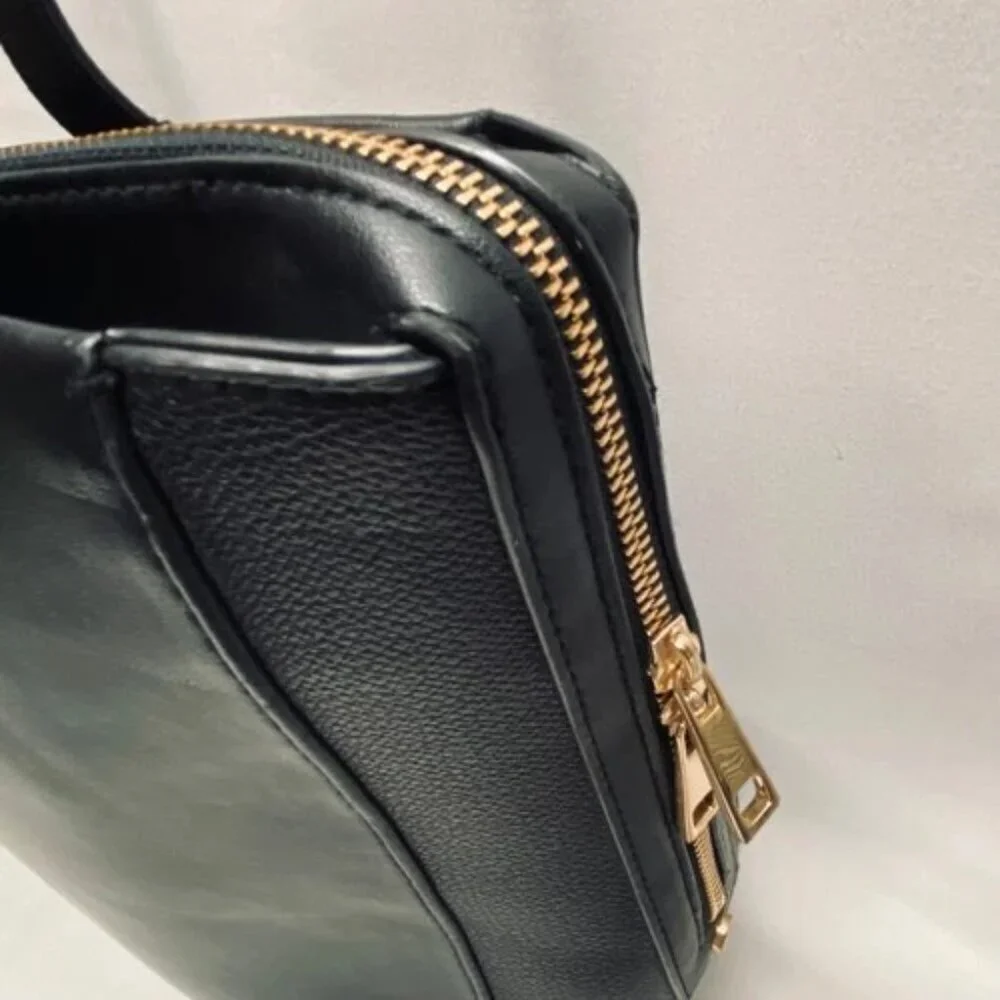 Laptop Bag Breifcase Purse A New Day Women's‎ Black Gold Shoulderbag Target EUC
